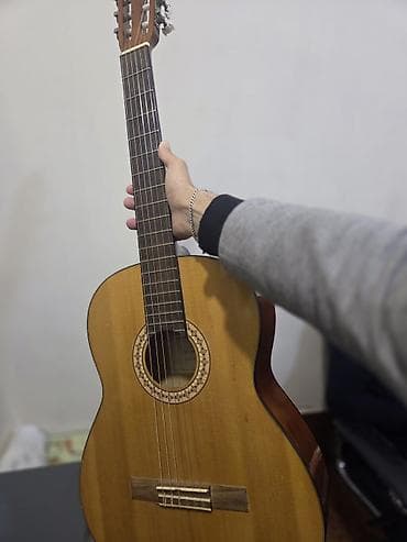 Гитары: Классическая гитара — 3