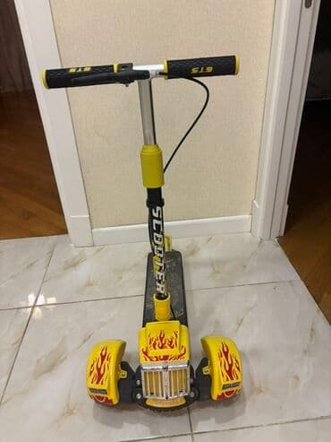 трюковой самокат в бишкеке: Wa.me/994552991112 Uşaqlar üçün hazırlanmış bu skuter, iki arxa — 2