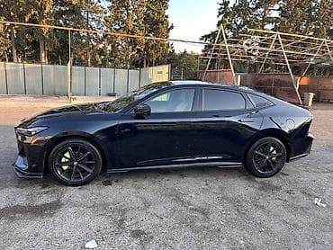 tesla model x: Changan Uni-V: 1.5 l | 2023 il 100300 km Sedan — 10