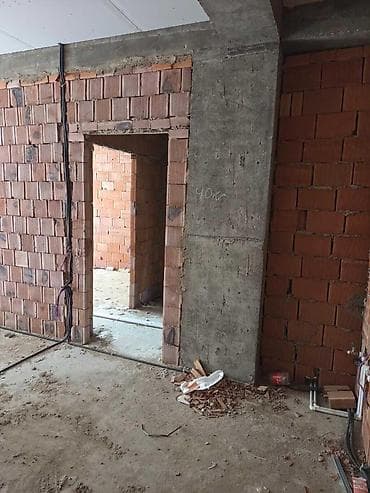 Mənzillər: Satılır 2 otaqlı yeni tikili 60 m², 8 Noyabr m. Kateqoriya Yeni — 8