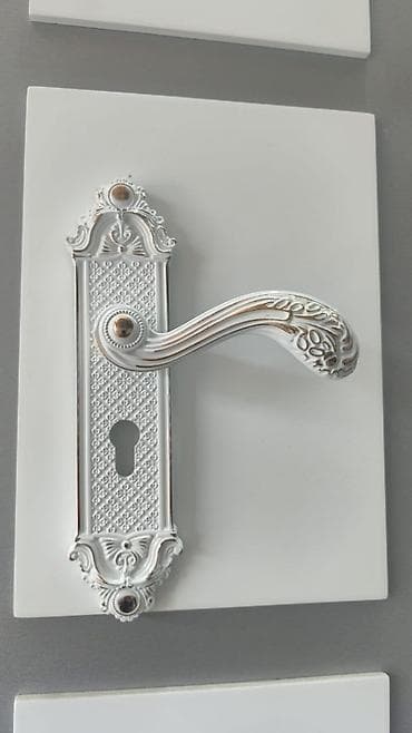 Qapi zamoklari satis. topdan ve parakende lalafo.az -da Qapi zamoklari satis. topdan ve parakende