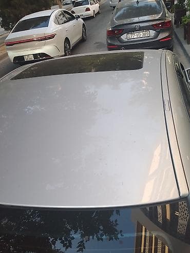 prius teker: Mercedes-Benz E-Class sedan (W211), gümüşü rəng. - Kuzov: 4 qapılı — 3