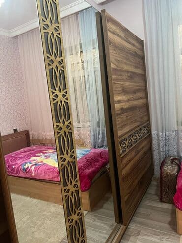 ikinci el şkaf: Qarderob, paltar dolabı — 1