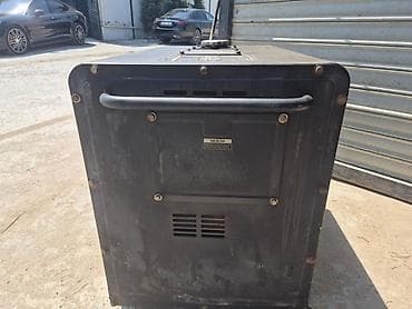 generator mini: ANDER DHY8000SE-3 dizel generator - Güc çıxışları: 400V (üçfaz) və — 3