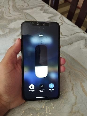 ıphon: IPhone Xs Max, Space Gray — 1