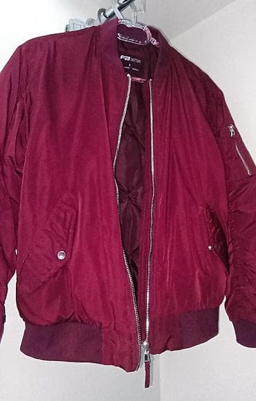 FB Sister qadın gödəkçəsi Rəngi bordo. İdeal vəziyyətdədir. İki dəfə — 2