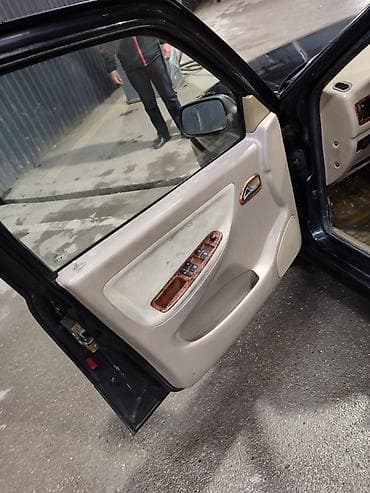 audi 6: Chery Amulet (A15): 1.6 l | 2007 il 111111111 km Sedan — 9