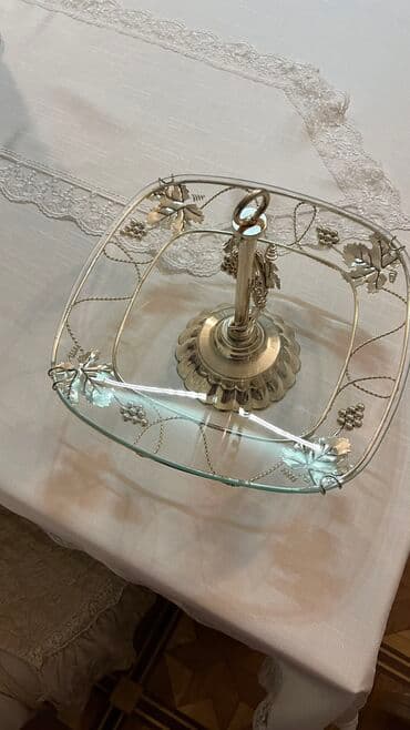 keks qabları: Tort və şiriniyyat qabı, rəng - Ağ — 1