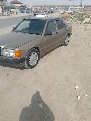 mersedes starter: Mercedes-Benz 190 (W201): 2 l | 1992 il Sedan — 2