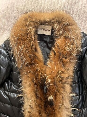 Hicab: Təmiz dəri,tulku xəzi 
600 manata alinib 100 manata satilir — 2