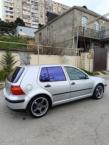 teker 18: Volkswagen Golf: 1.6 l | 2001 il Hetçbek — 5