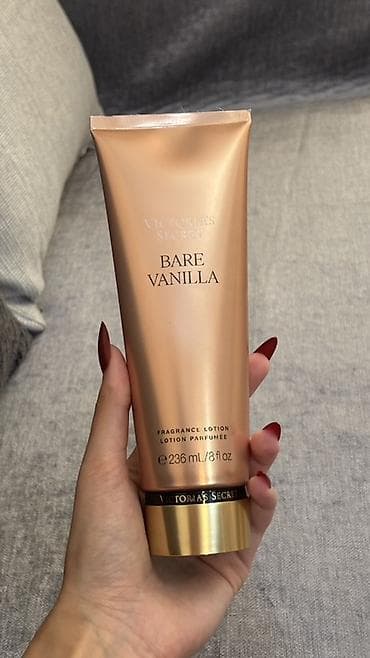 gun eynəyi: Victoria’s Secret Bare Vanilla – ətirli bədən losyonu - Həcm: 236 ml — 1
