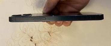 clash hesab satisi: IPhone 13, Qara, Face ID — 3