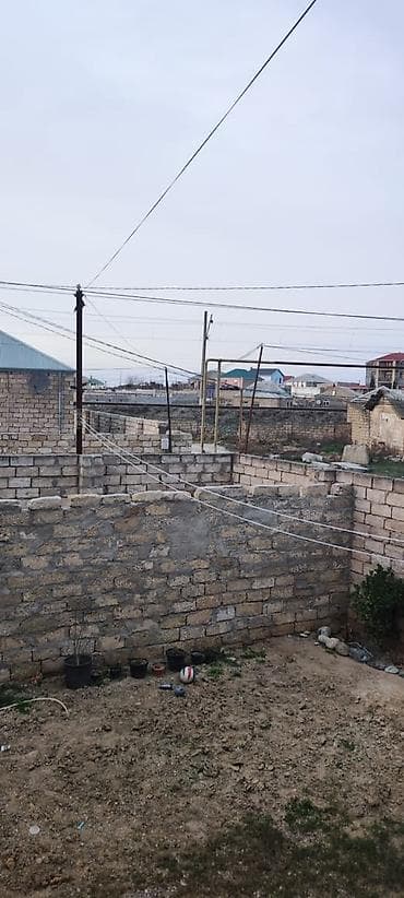 Mənzillər: Qala qəs. 4 otaqlı, 150 kv. m, Kredit yoxdur, Orta təmir — 5