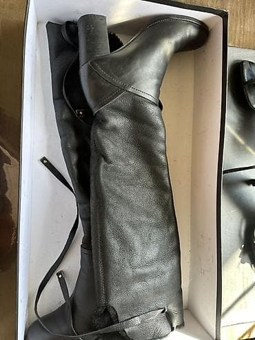 Uzunboğaz, Ölçü: 36, rəng - Qara, Yeni