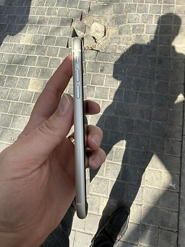 iphon xr: IPhone 11, Ağ, Face ID — 3