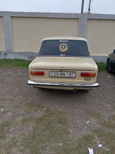 радиатор охлаждения опель вектра б: VAZ klassik sedan Xüsusiyyətlər: - Korpus: 4 qapılı sedan, bej rəng - — 8