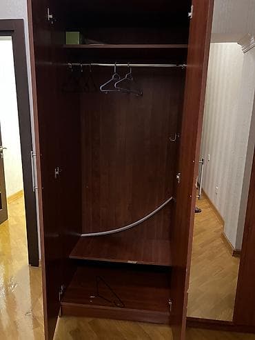 divar saat sekilleri: İşlənmiş, 4 qapılı, Güzgülü, Qəhvəyi, Digər material, Açılan, Düz dolab — 3