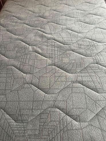 melisa mebel: Matras, əla vəziyyətdədir. 600 man (980 man alınıb). Ünvan 20 yanvar — 1