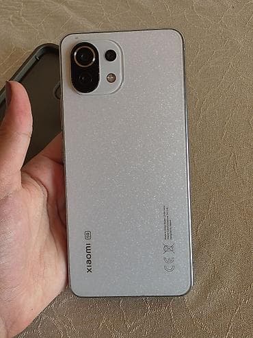 iphone 8 puls: Xiaomi Mi 11 Lite, 128 GB, rəng - Gümüşü, 
 İki sim kartlı — 2