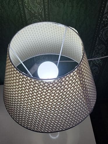 qar küresi: Masaüstü dekorativ lamp - cüt - Klassik abajur: krem rəngli, xırda — 1