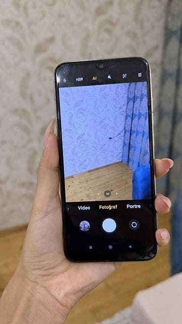 efootball mobile: Xiaomi Redmi smartfon 64 gb yaddaş - Model: Redmi (arxa qapaqda — 3