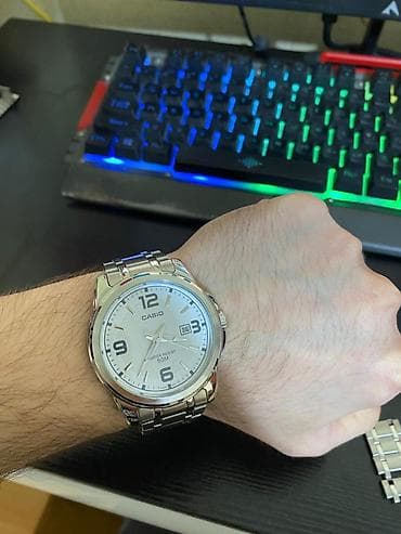 Kişi Geyimləri: İşlənmiş, Qol saatı, Casio — 2