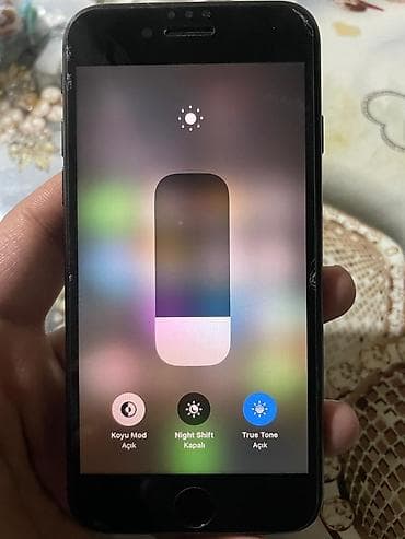 ıphone 8 ekran: IPhone 8, 64 GB, Qara, Barmaq izi — 1