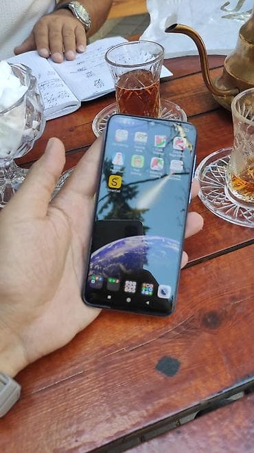macbook pro 2017 i5: Xiaomi Mi 9, rəng - Mavi, 
 İki sim kartlı — 2