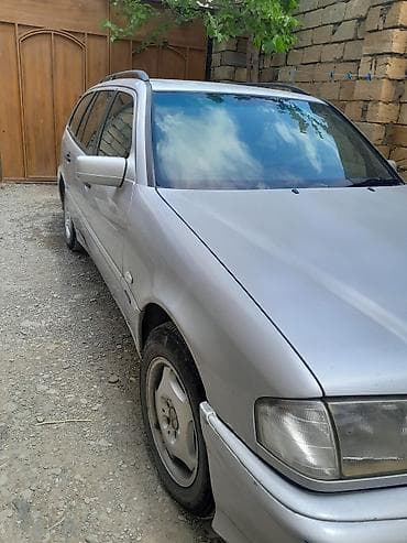 pikap maşınlar: Mersedes benz sedan satilir 6500.real aliciya yerinde endirim var — 2