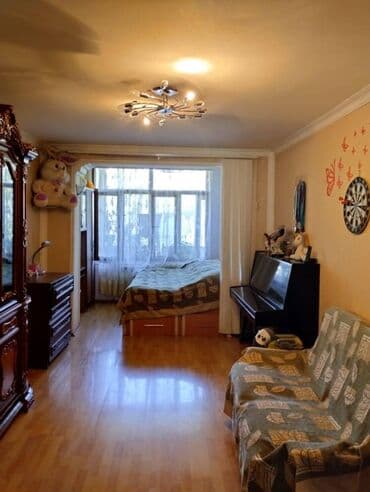 разин: Bakı, Bakıxanov qəs., 3 otaqlı, Köhnə tikili, 75 kv. m — 9