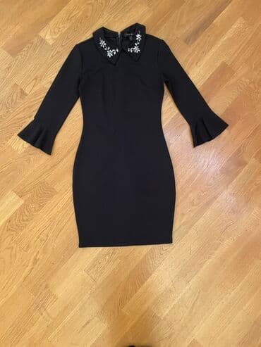 yupka kofta modelleri 2022: Qadın geyimləri dəsti – 4 fərqli don 1) Qara üstlü, çiyinləri açıq — 4