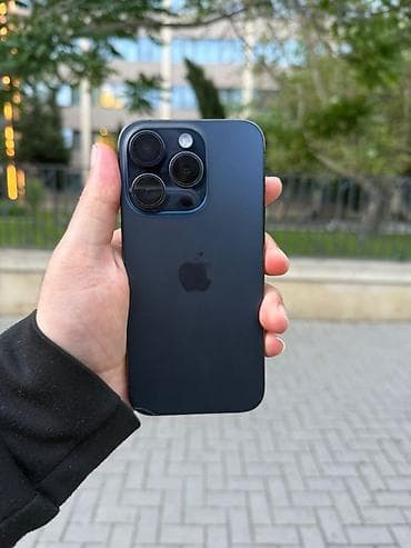 iphone 6 's: IPhone 15 Pro, Blue Titanium, Face ID — 3