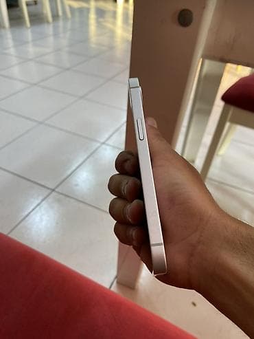 iphone 11 tap.az: IPhone 16e, 128 GB, Ağ, Face ID — 3