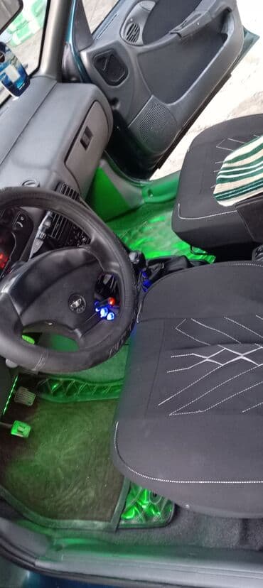 maşın al: Daewoo Espero sedan - Kuzov: sedan, tünd yaşıl rəng - Ön və arxa işıq — 9