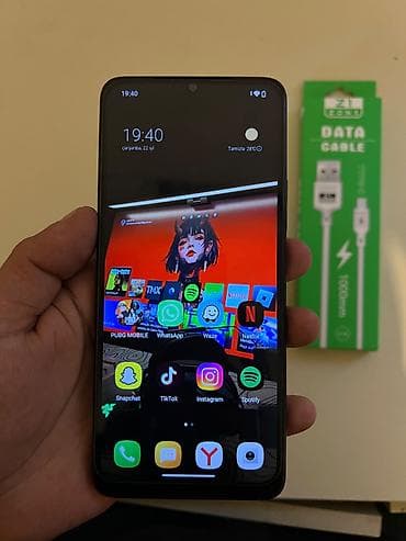 çat: Redmi A3, 128 GB, rəng - Qara, Sensor, Face ID — 9