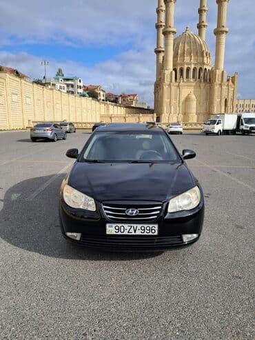 chevrolet malibu qiymeti: Hyundai Elantra: 1.6 l | 2010 il Sedan — 2