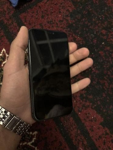 barter iphone: IPhone 11, 64 GB, Qara, Face ID — 2