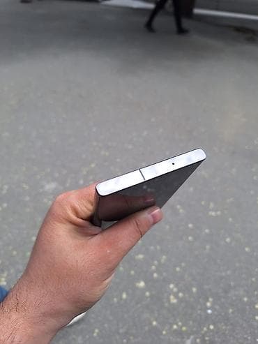 Мобильные телефоны и аксессуары: Samsung Galaxy S23 Ultra, 256 ГБ, цвет - Черный, Сенсорный — 4