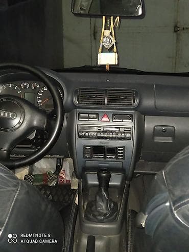 Audi: Audi A3: 1.8 l | 1997 il Hetçbek — 6