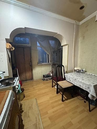 mida satış: Bakı şəhəri,Nizami rayonu,Bəhruz nuriyev küçəsi 42,mənzil 37 Leninqrad — 7