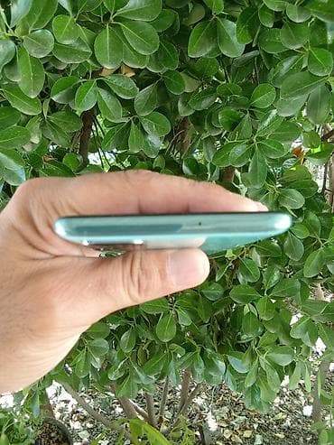 6 ayfon: Samsung Galaxy A71, 128 GB, rəng - Mavi, Barmaq izi, Face ID — 4