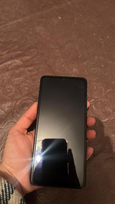 black shark 4 pro: Poco F6, 256 GB, rəng - Qara, Sensor — 3