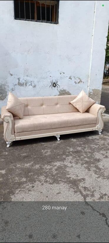 Divan, Yeni, Açılan, Bazalı