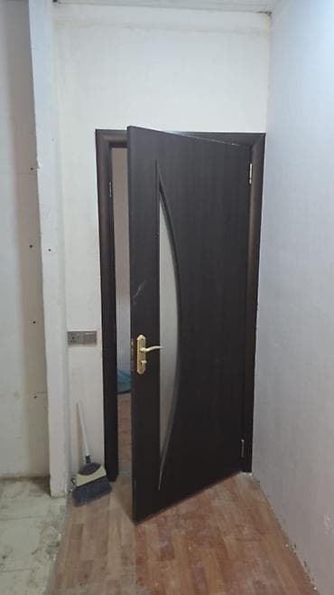 qapi seyf: Qapı – daxili otaq qapısı - Material: ağac əsaslı (MDF/laminat örtük) — 2