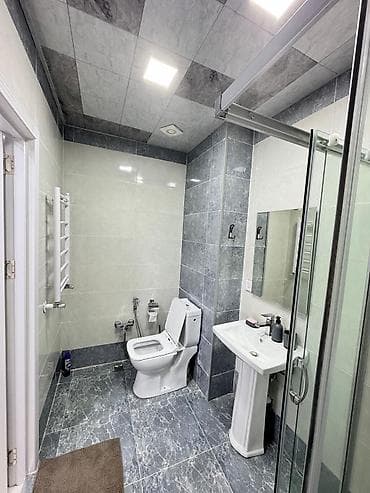 ev menzil: Dəniz mənzərəli, müasir tərtibatlı 2 otaqlı mənzil 75 kv Təsvir: - — 7