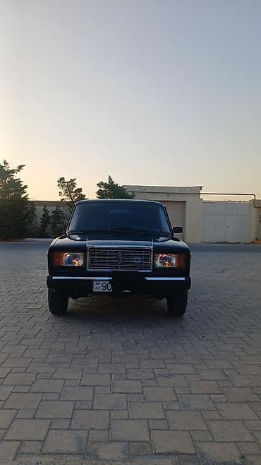 e 250 cdi: VAZ (LADA) 2107: 1.6 l | 2011 il 95000 km Sedan — 2
