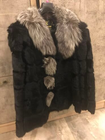 каролина валиант шубы в баку цены: 400azn alinib 2 dafe deyinilib Lasagrada firmasinindi satilir 100 azn — 1