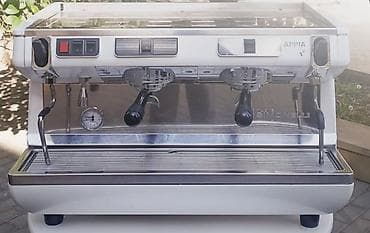 Nuova Simonelli Appia iki qruplu professional espresso maşını -