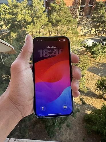 iphone se3: IPhone 13, Mavi — 2